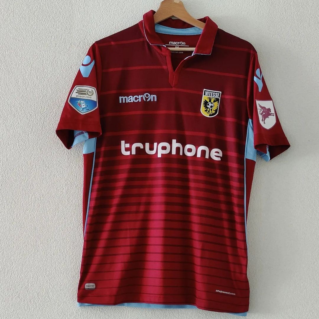 Vitesse 3e shirt 2016-2017 - 1