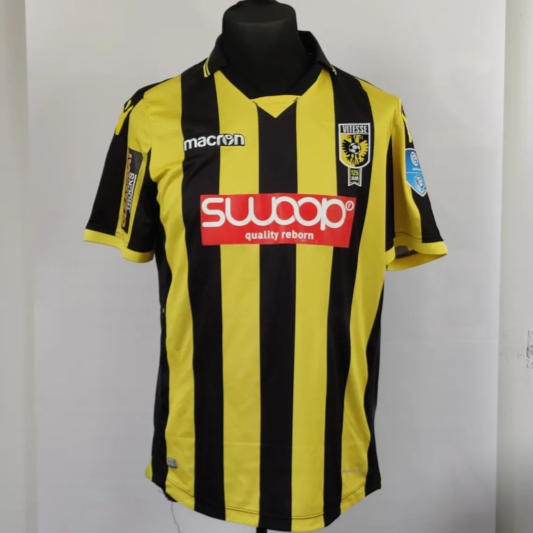 Vitesse thuisshirt 2017-2018 - 1
