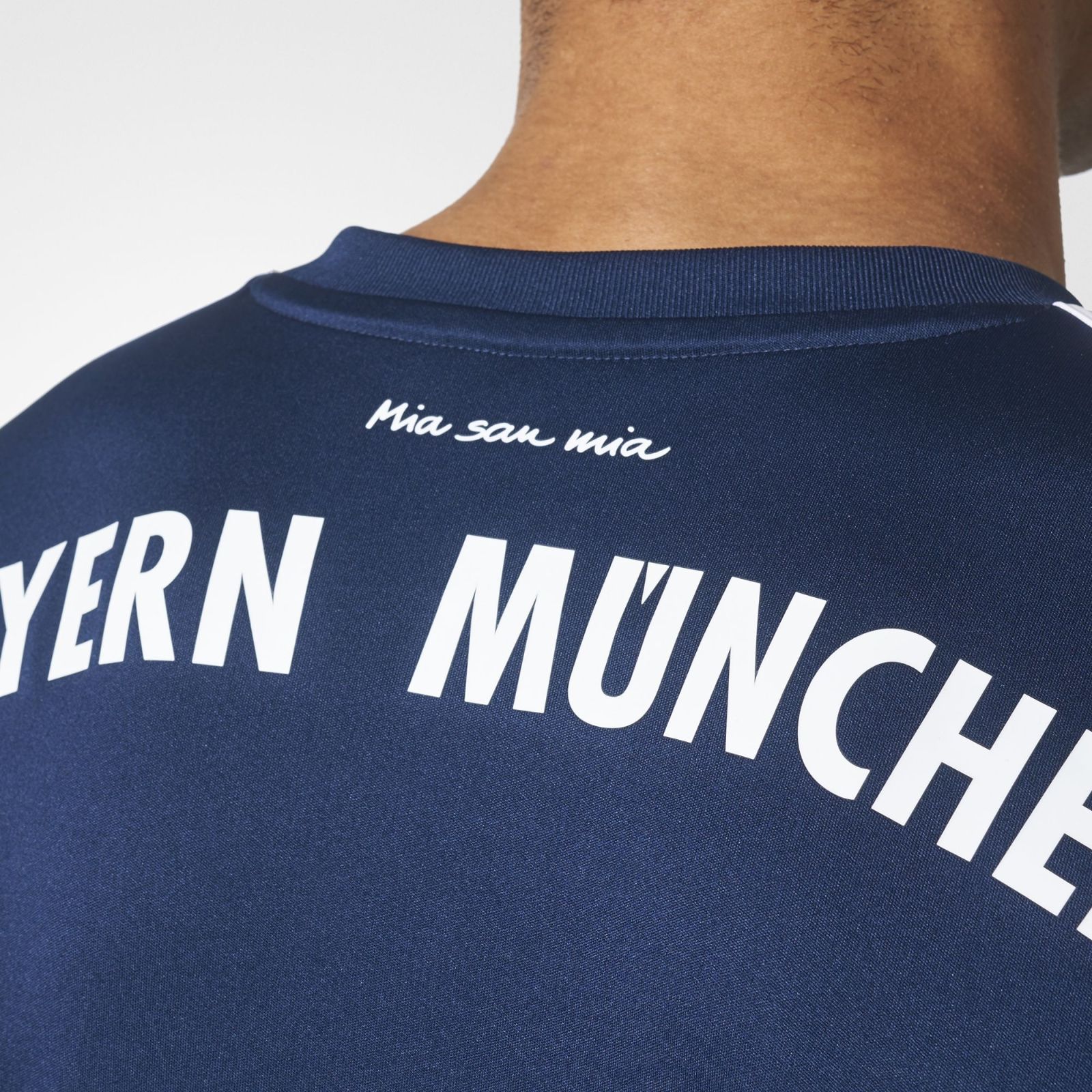 FC Bayern München uitshirt 2017-2018 - 3