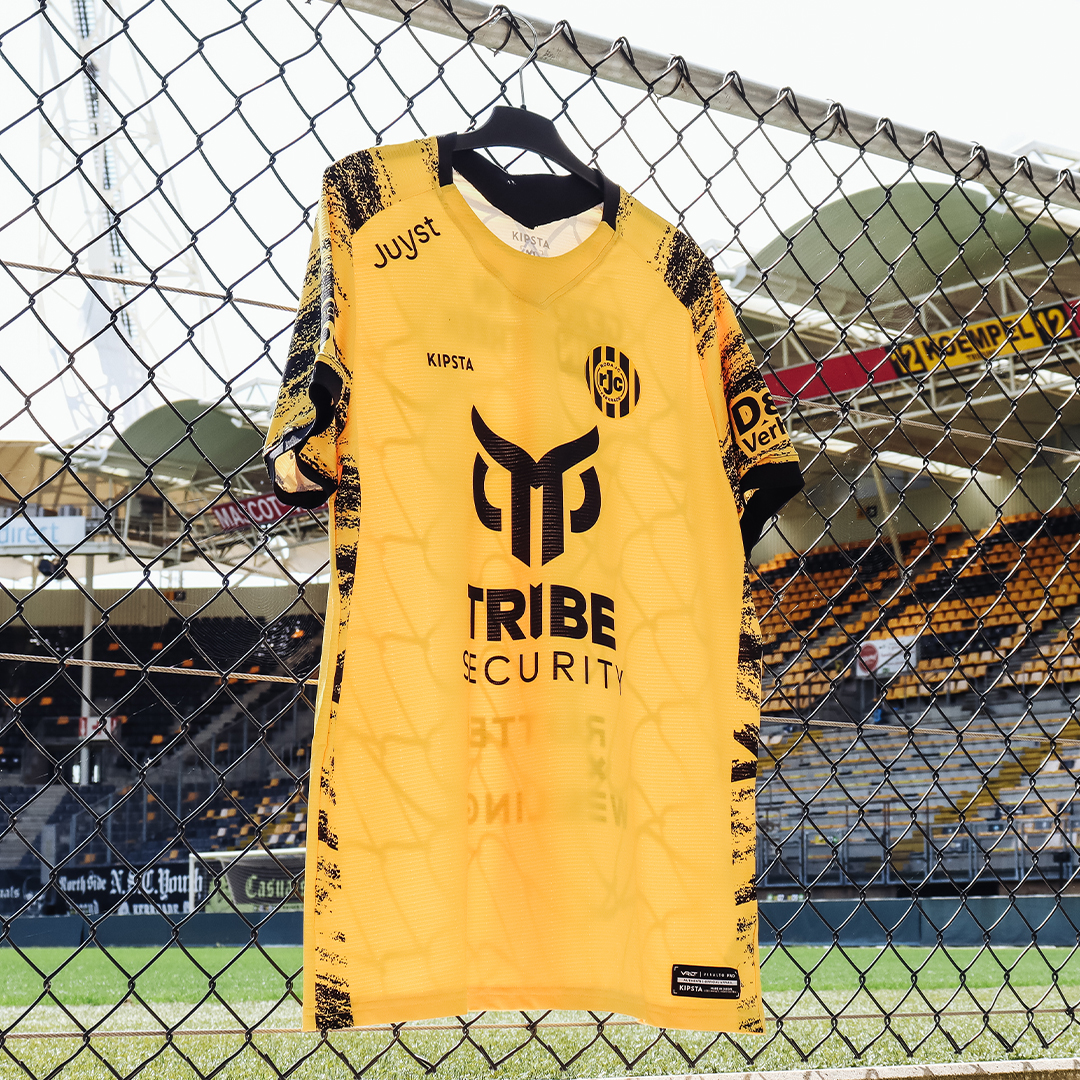 Roda JC Kerkrade thuisshirt 2024-2025 - 1