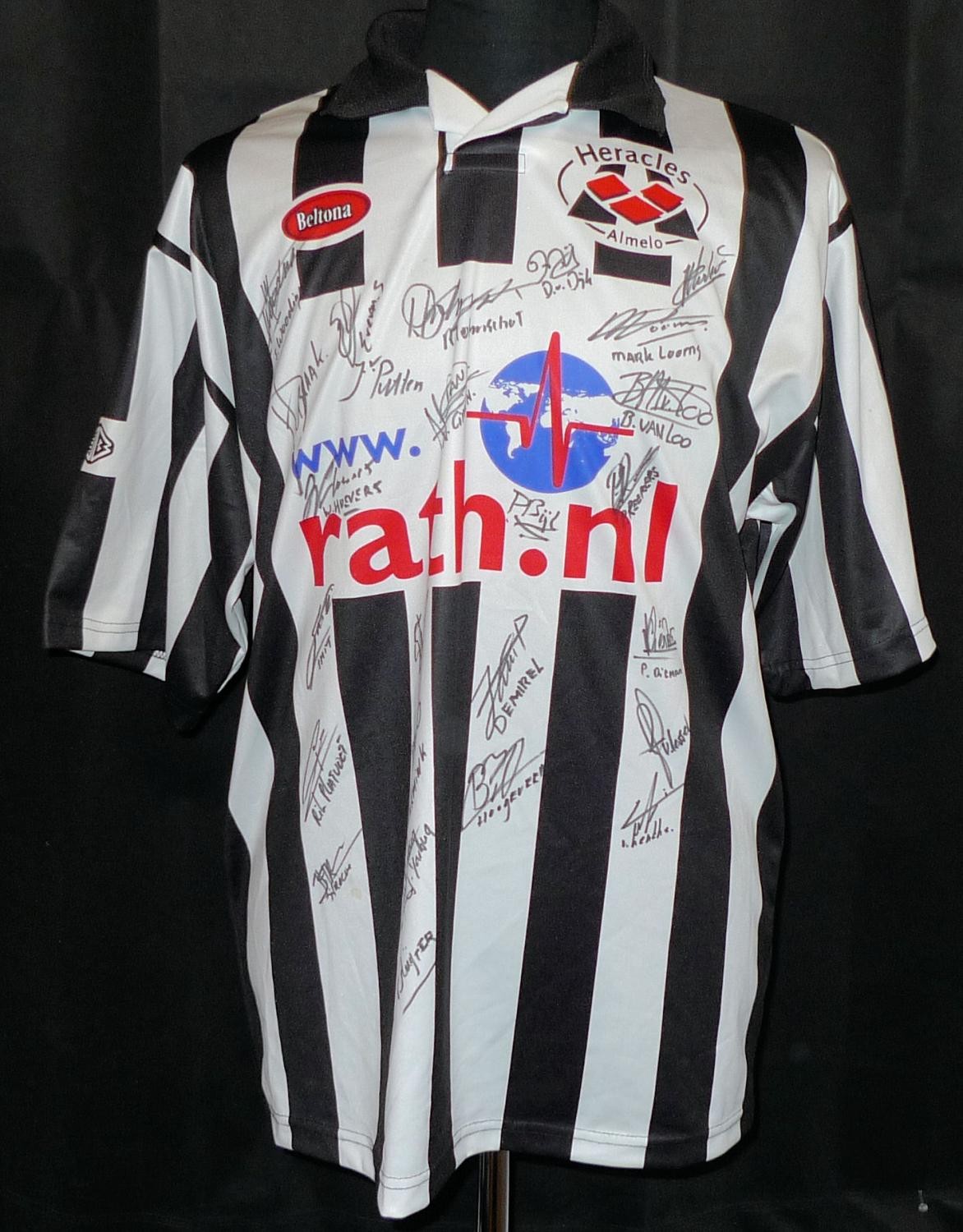 Heracles Almelo thuisshirt 2004-2005 - 1