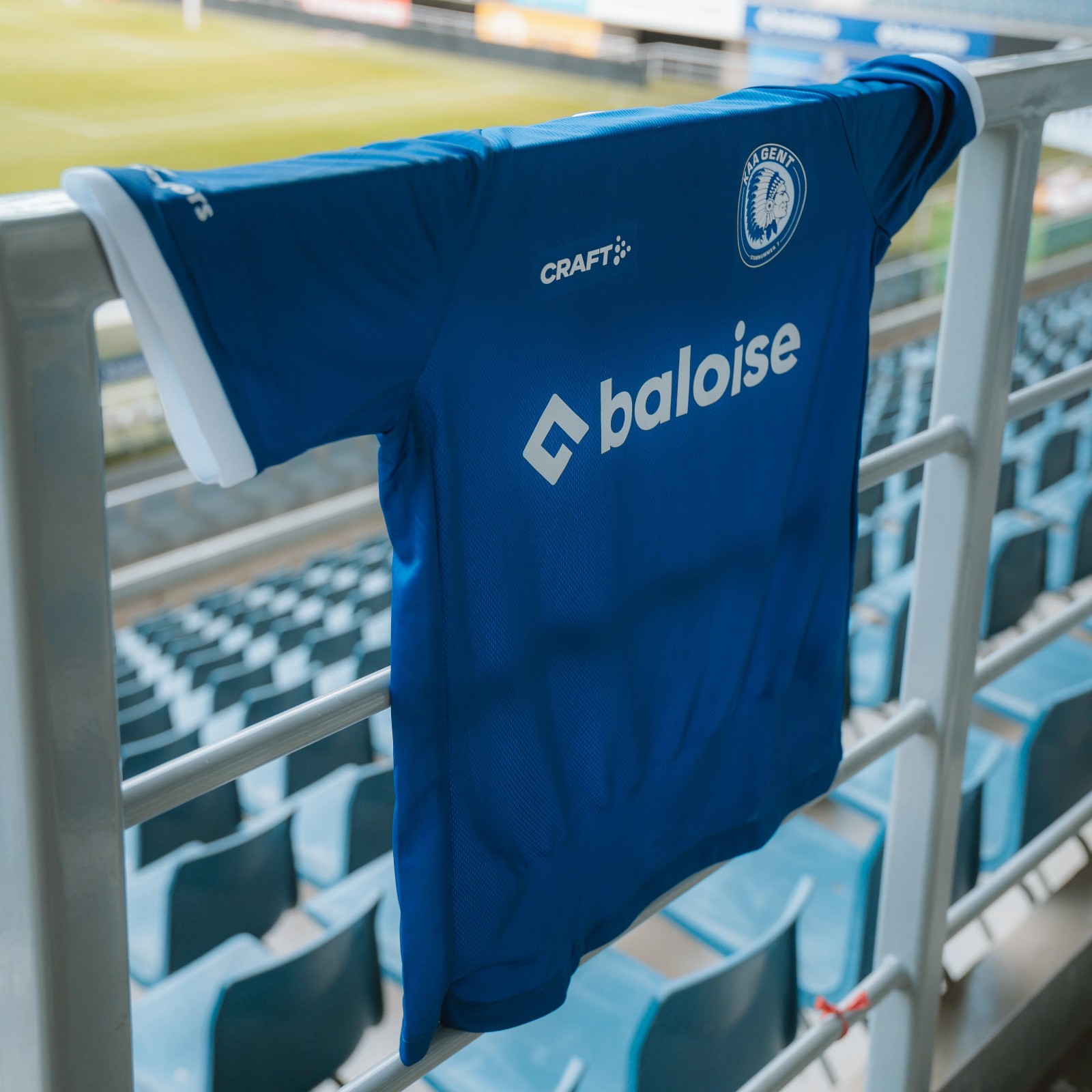 KAA Gent thuisshirt 2025-2026 - 1.jpg